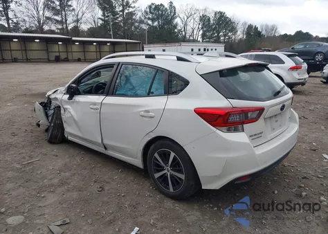 2021 Subaru Impreza Premium 5-Door z USA, uszkodzony, nr VIN 4S3GTAV60M3716054